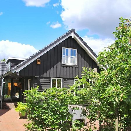Uniek Houten Huis Nabij Bos En Plassen Hollandsche Rading Eksteriør billede
